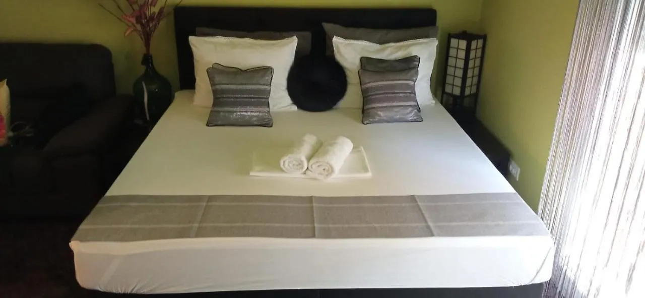 Luxury Apartments Kyara Centre Netflix سبليت