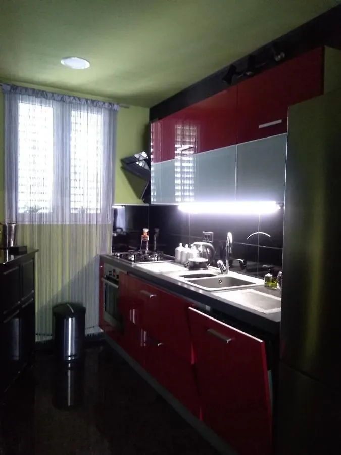 Luxury Apartments Kyara Centre Netflix سبليت